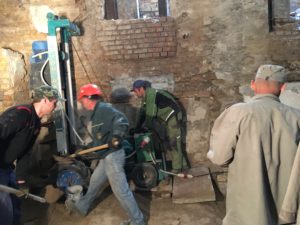 Микросваи, фундамент в подвальном помещении г.Киев, ул. Владимирская