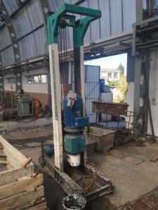 Київ 5 Елемент мікропалі всередені приміщення (2)